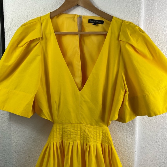 Banana republic Cut-Out dress - Picture 10 of 11